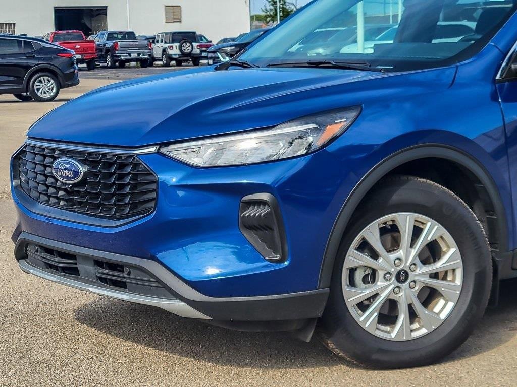 2023 Ford Escape Active photo 3