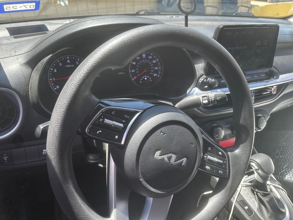 2023 Kia Forte LX photo 20
