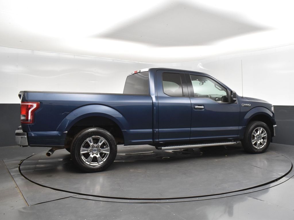 2017 Ford F-150 XLT photo 7