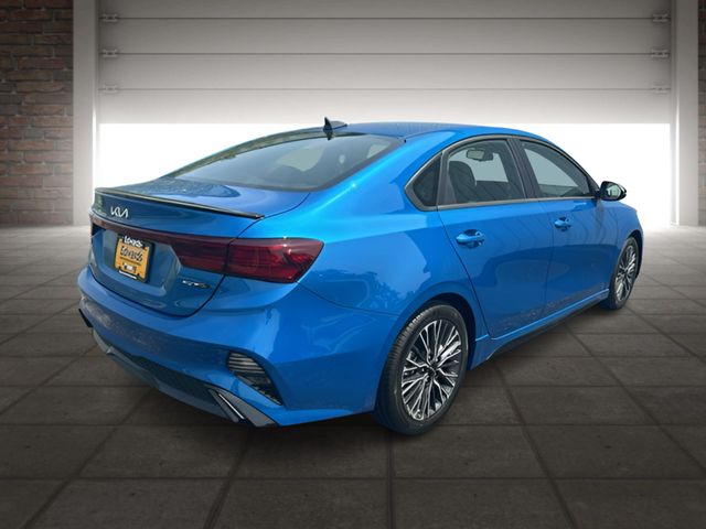 2024 Kia Forte GT-Line photo 3