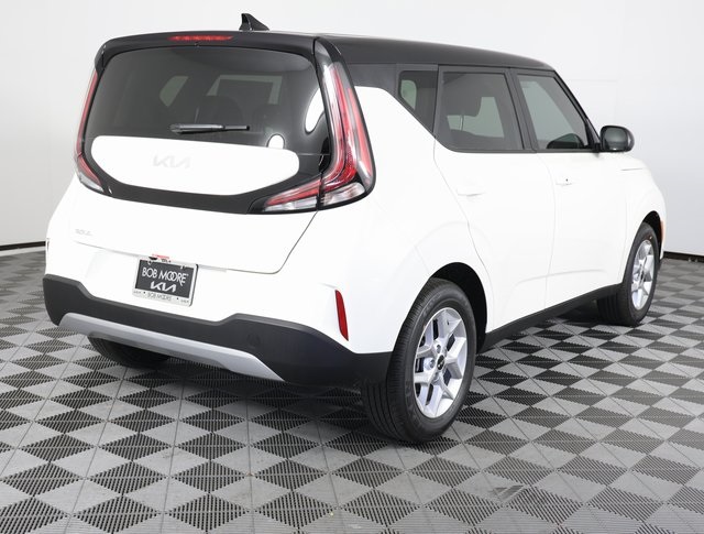 2025 Kia Soul S photo 4
