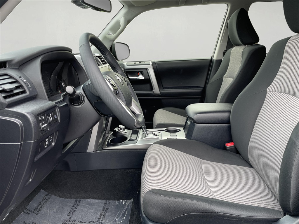 2024 Toyota 4Runner SR5 photo 14