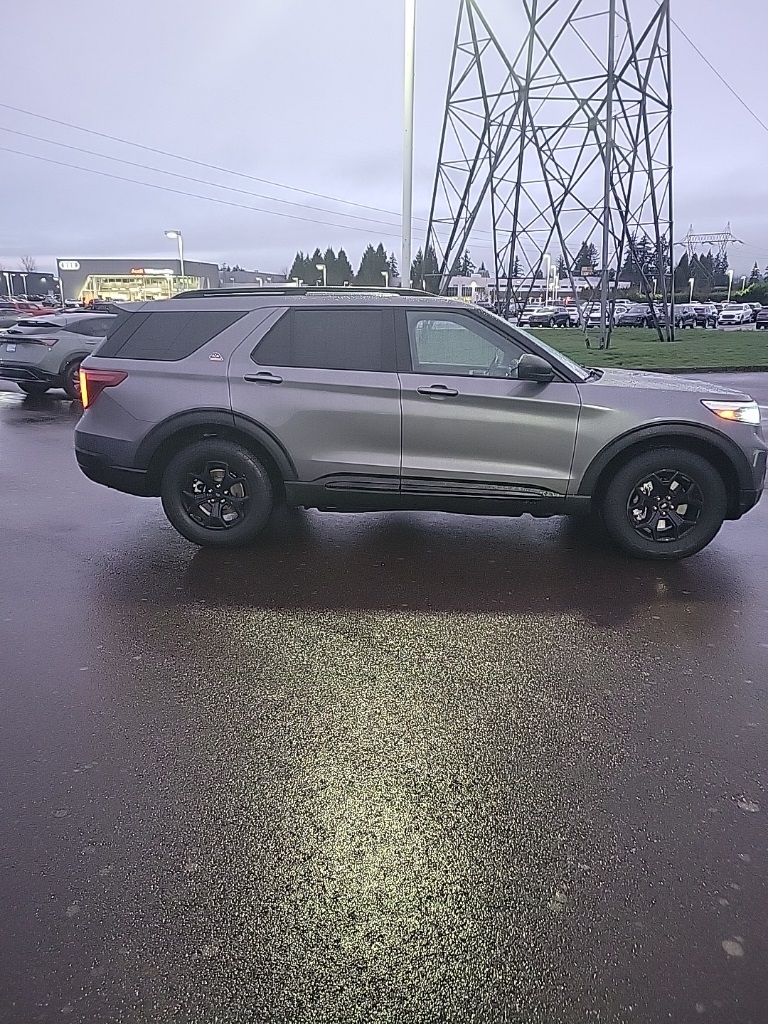 2022 Ford Explorer Timberline photo 3