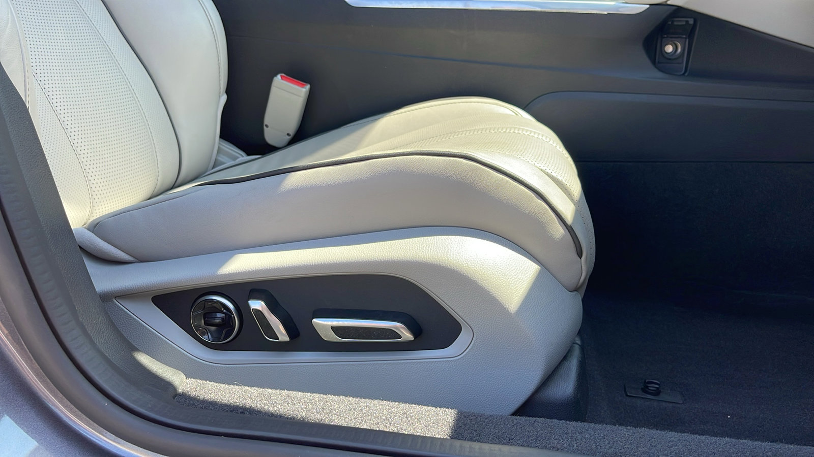2023 Acura TLX Advance SH-AWD photo 28