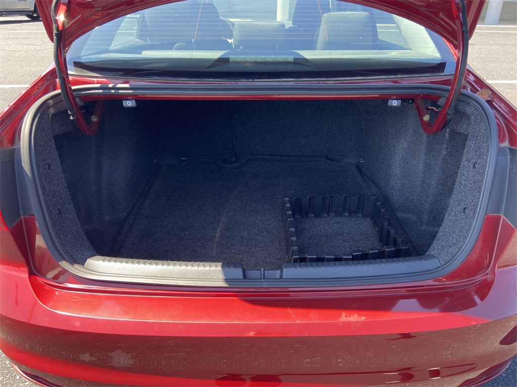 2017 Volkswagen Jetta 1.4T S photo 9