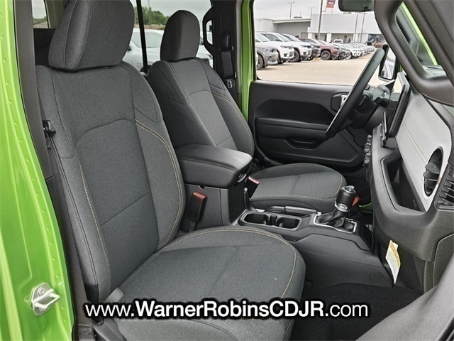 2025 Jeep Gladiator Sport S photo 14