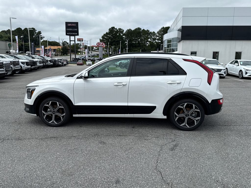 2025 Kia Niro EX Touring photo 5
