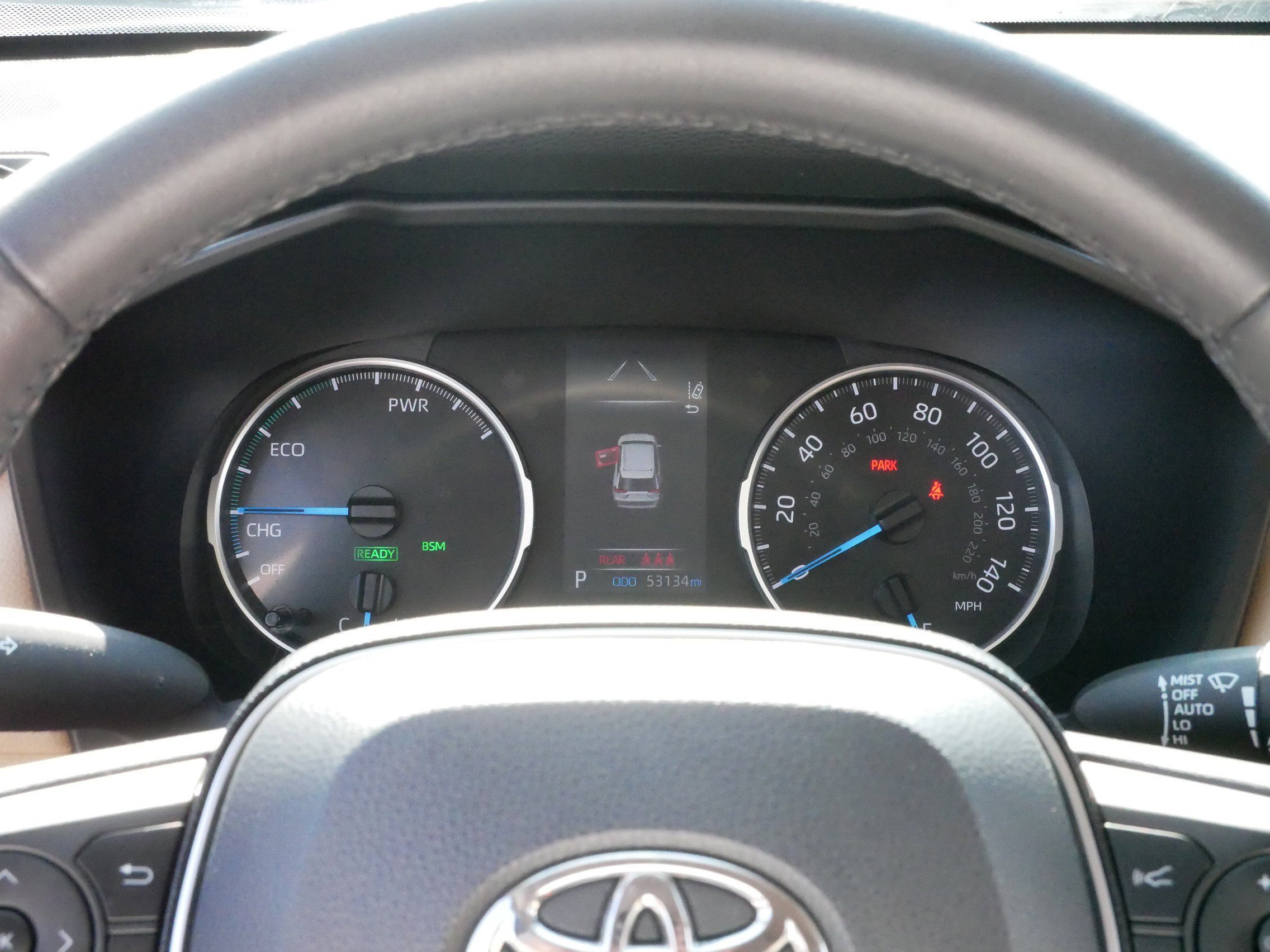 2022 Toyota RAV4 Hybrid XLE photo 18