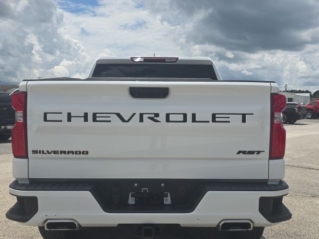 2024 Chevrolet Silverado 1500 RST photo 4