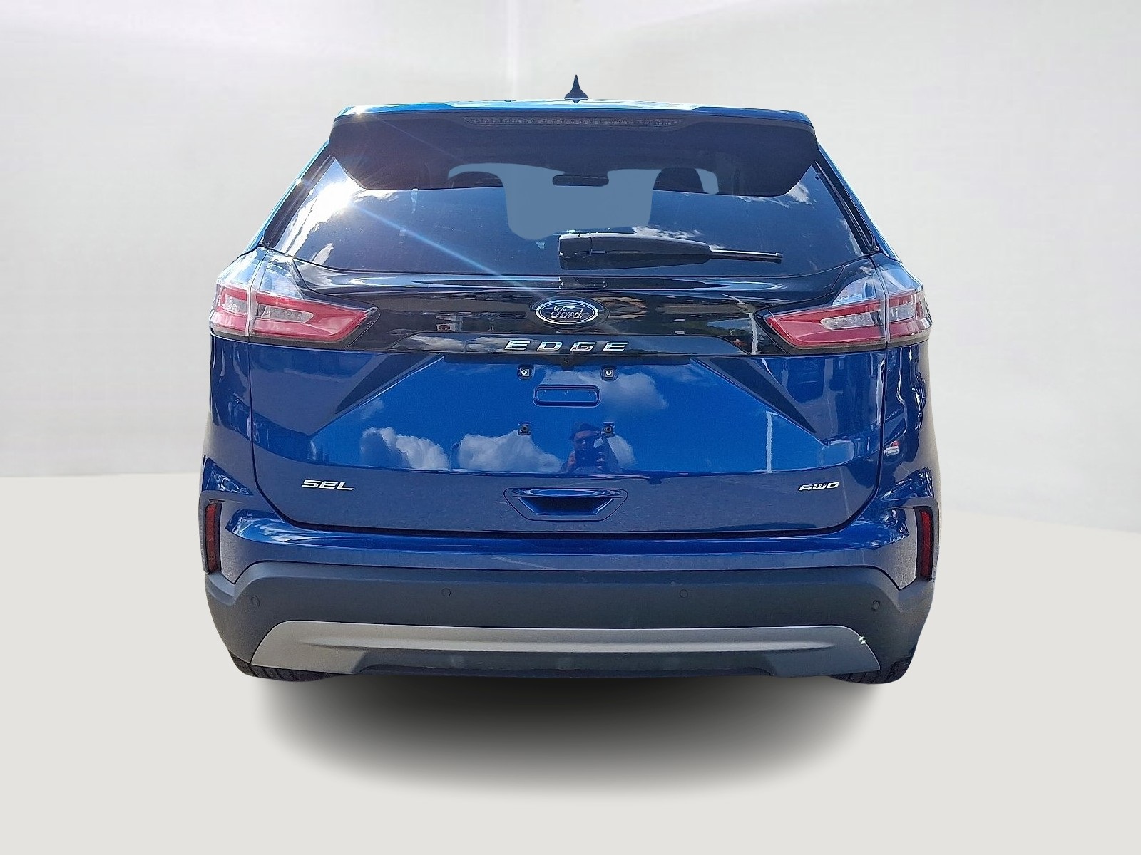 2024 Ford Edge SEL photo 5