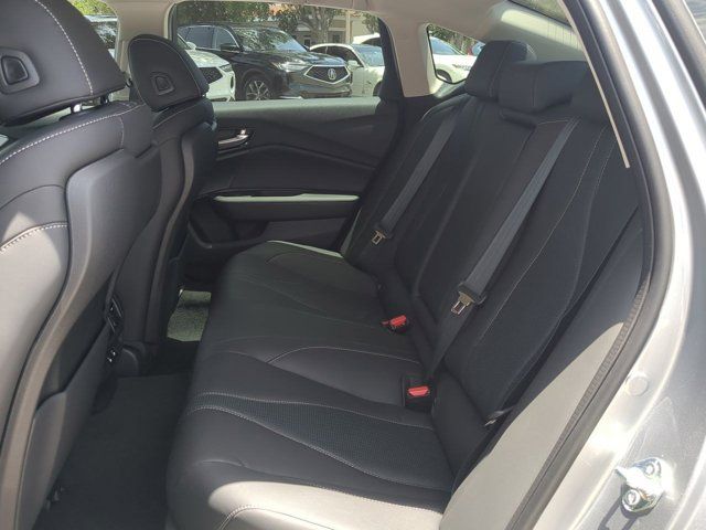 2025 Acura TLX Technology photo 13