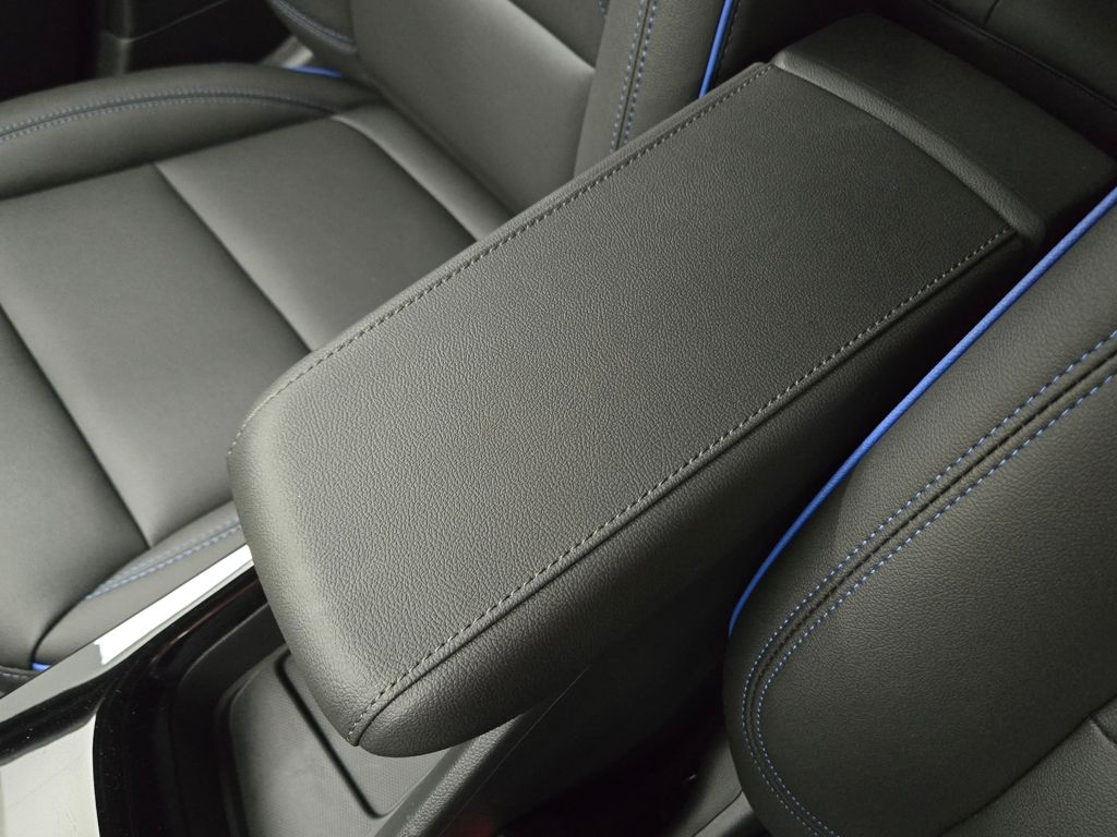 2025 Buick Envista ST photo 27
