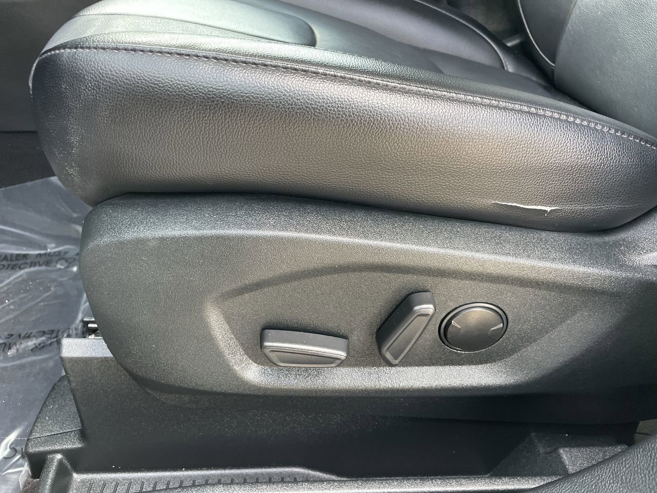 2022 Ford Edge Titanium photo 18