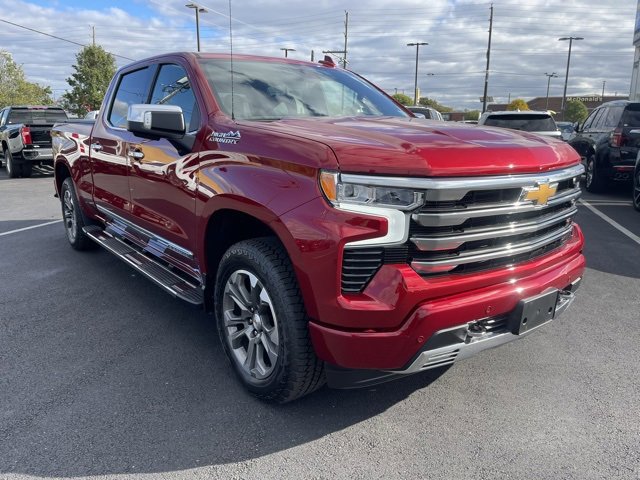 2025 Chevrolet Silverado 1500 High Country's photo