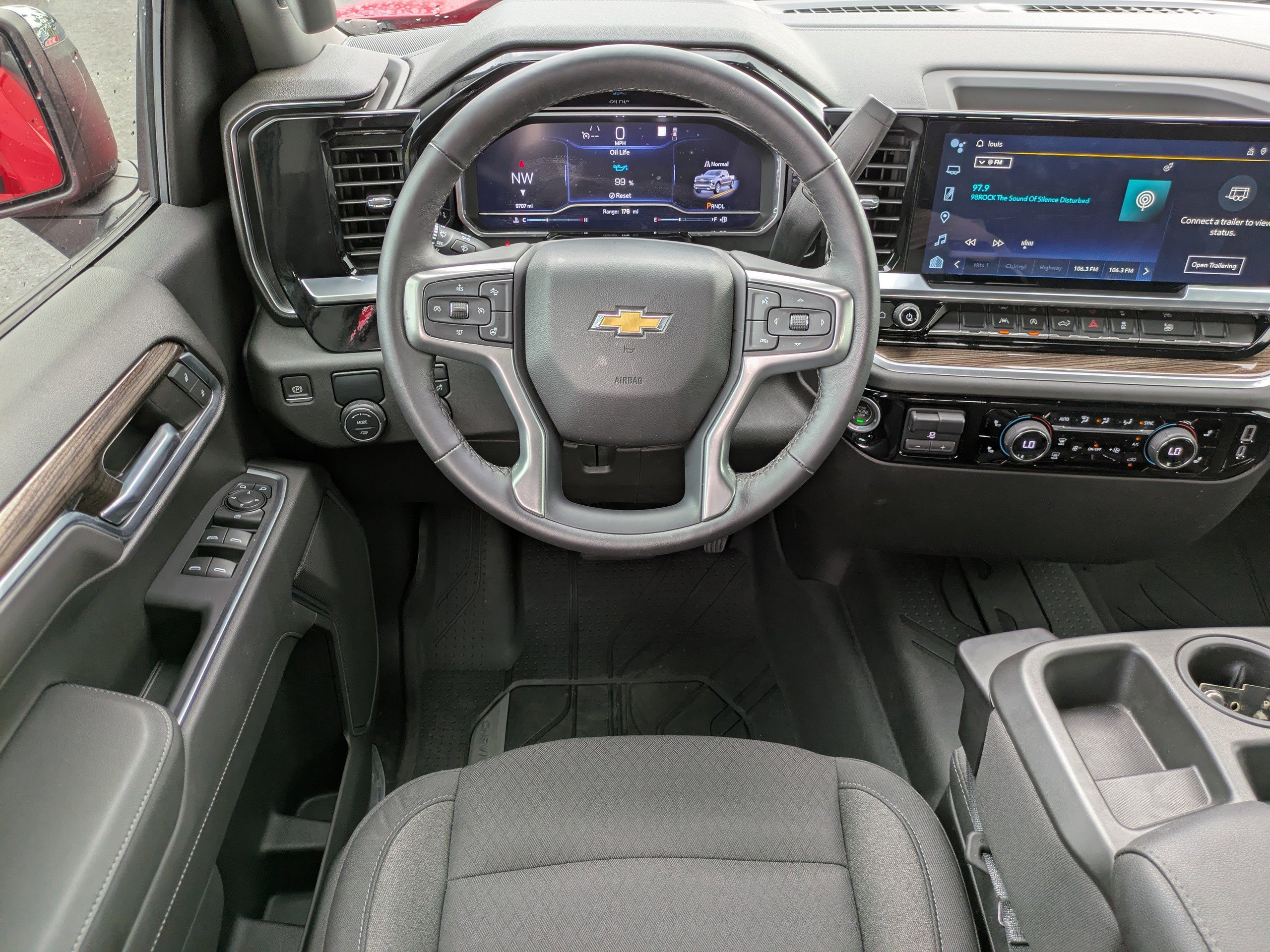 2022 Chevrolet Silverado 1500 LT photo 16