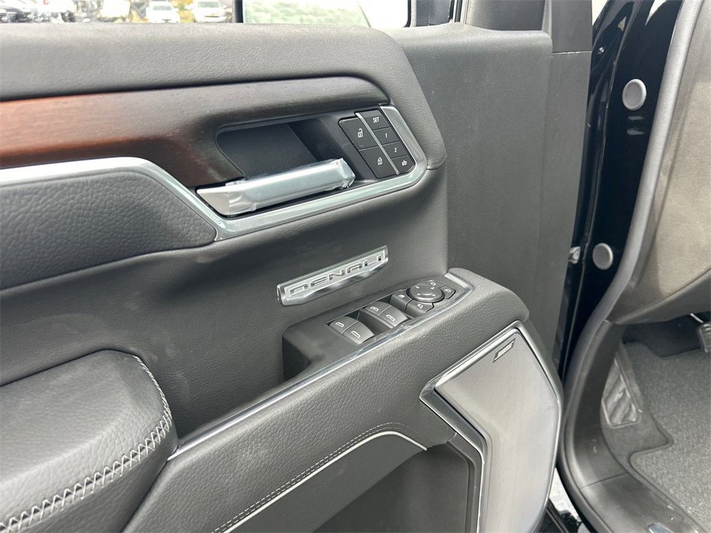 2026 GMC SIERRA - Image 13