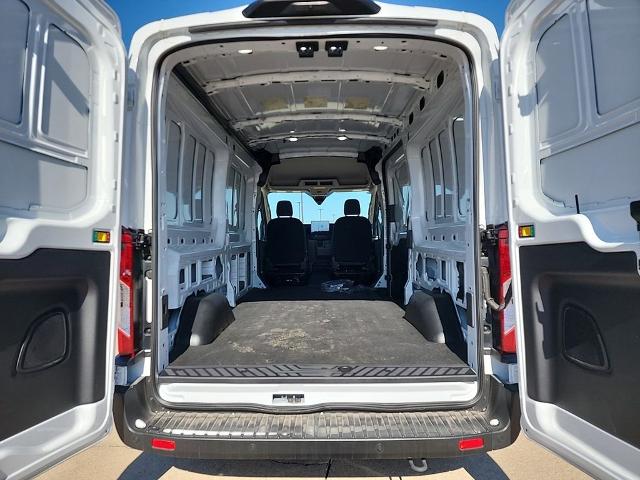 2023 Ford Transit photo 4