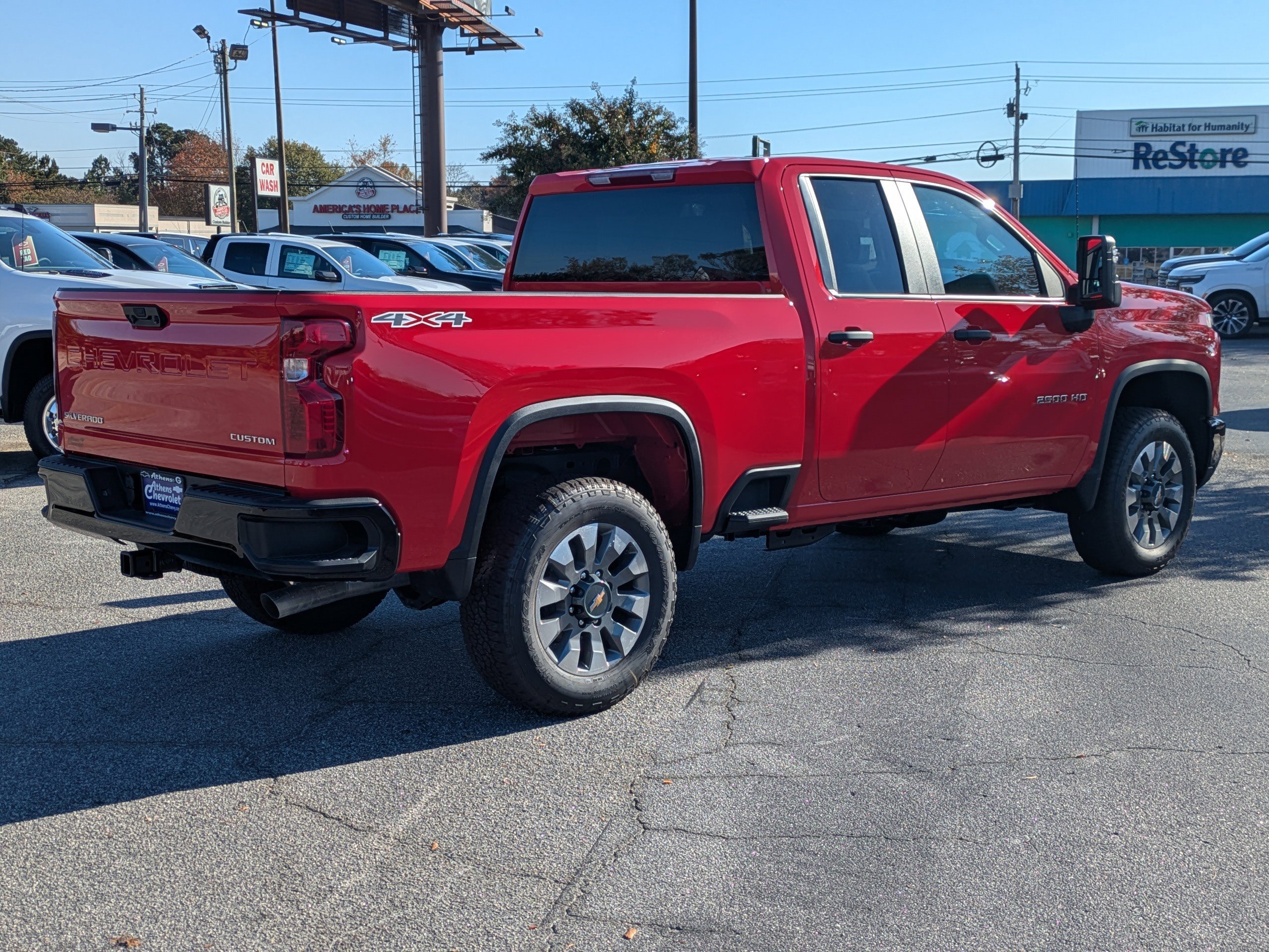 2026 Chevrolet Silverado 2500HD Custom photo 4