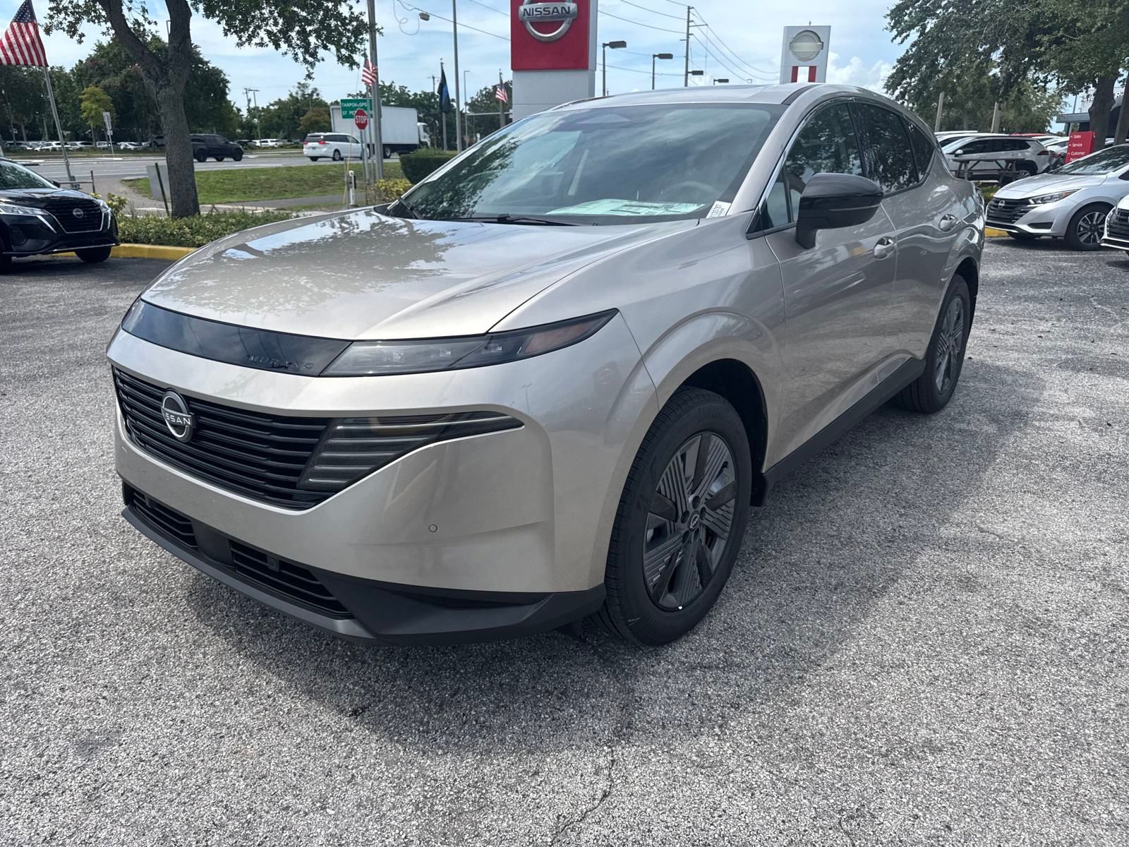 2025 Nissan Murano SL photo 2