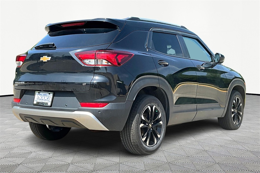 Used 2023 Chevrolet TrailBlazer LT with VIN KL79MRSL8PB003926 for sale in Kansas City