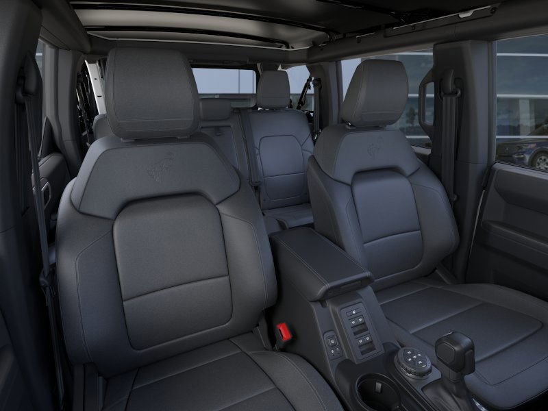 2025 Ford Bronco Badlands photo 9