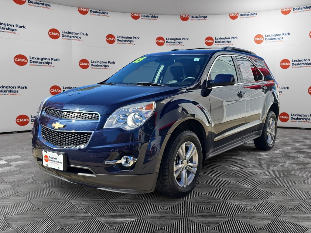 2015 Chevrolet Equinox LT photo 2