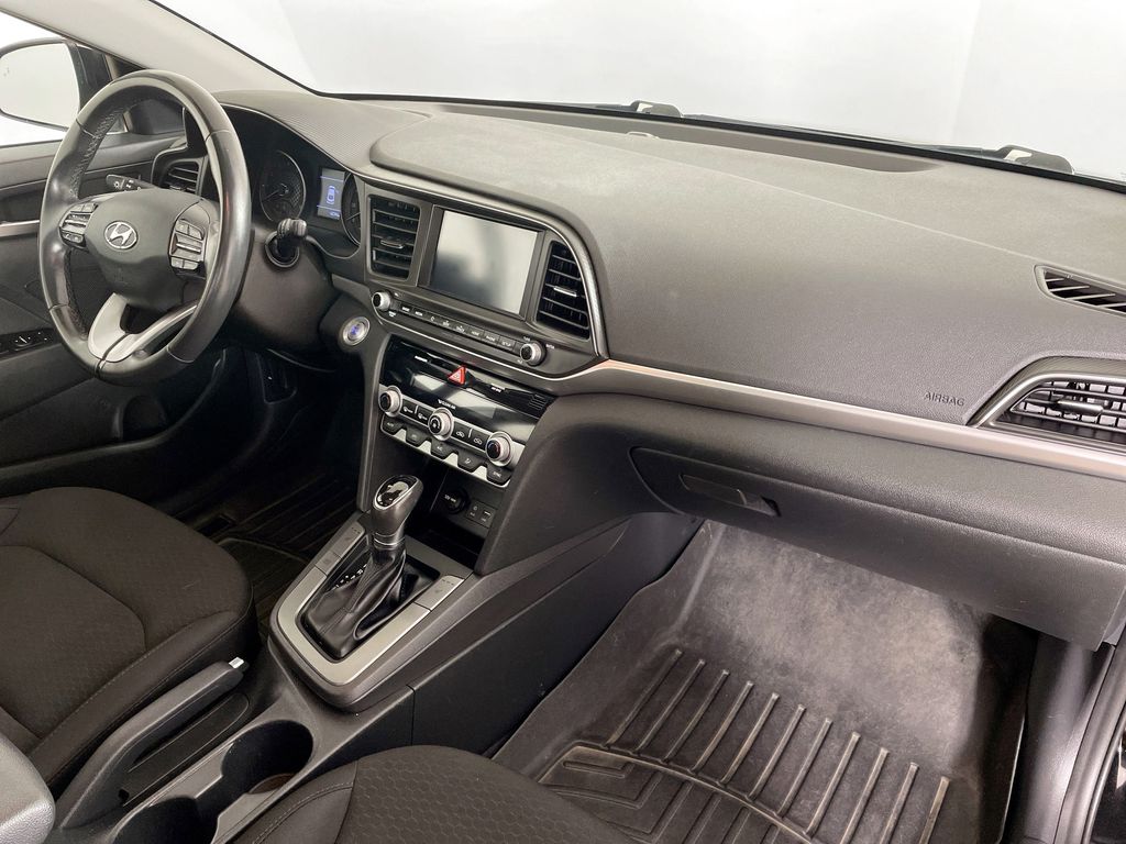 2019 Hyundai Elantra Value Edition photo 27