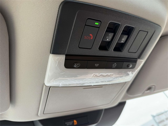 2025 Nissan Pathfinder Platinum photo 30