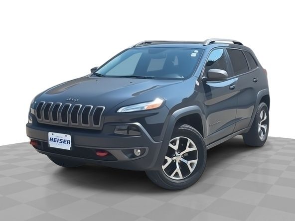 Used 2016 Jeep Cherokee Trailhawk with VIN 1C4PJMBS4GW361210 for sale in Glendale, WI