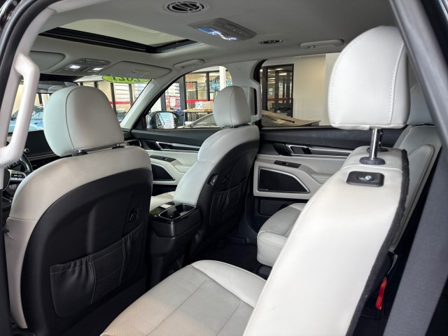 Used 2021 Black Copper Kia S image 18