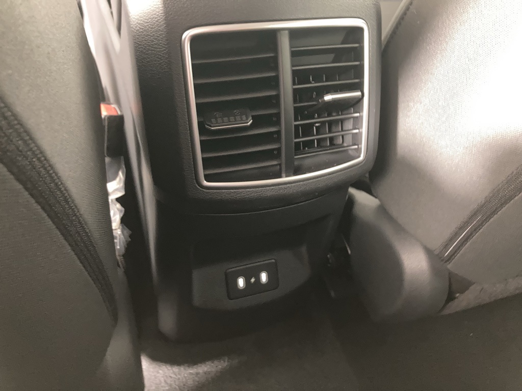 2026 Kia Sportage LX photo 3