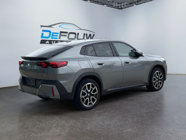 2025 Bmw X2 xDrive28i photo 3