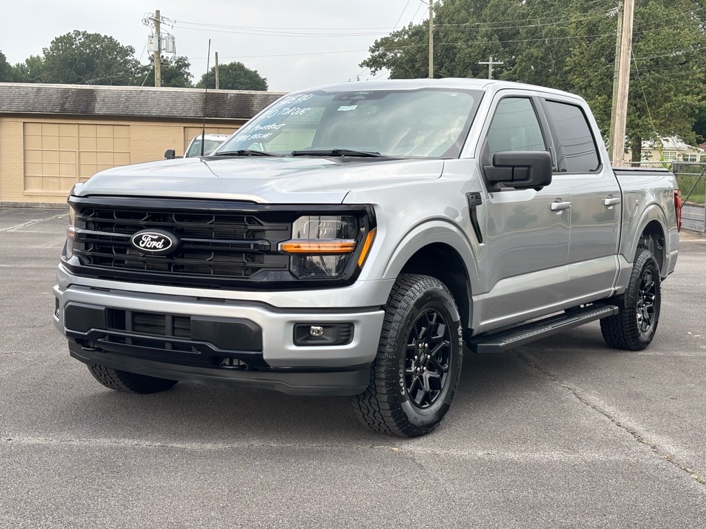2024 Ford F-150 XLT's photo