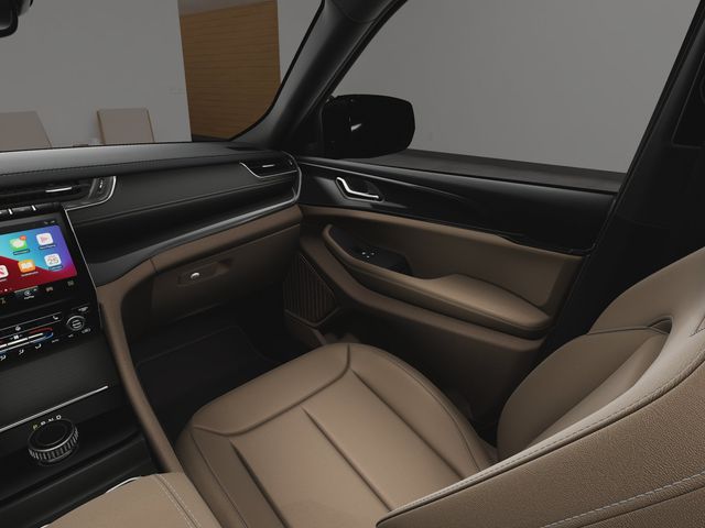 2025 Jeep Grand Cherokee Limited photo 19