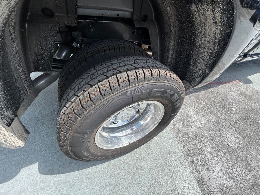 2025 Ram 3500 Laramie photo 23