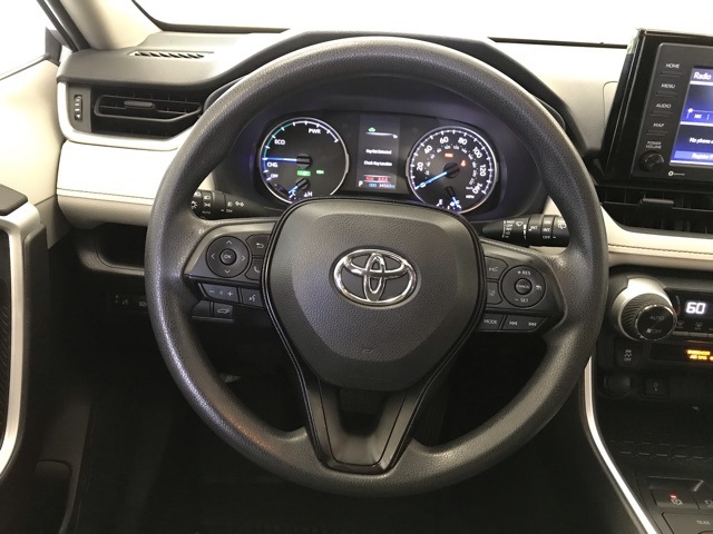 2020 Toyota RAV4 Hybrid XLE photo 17