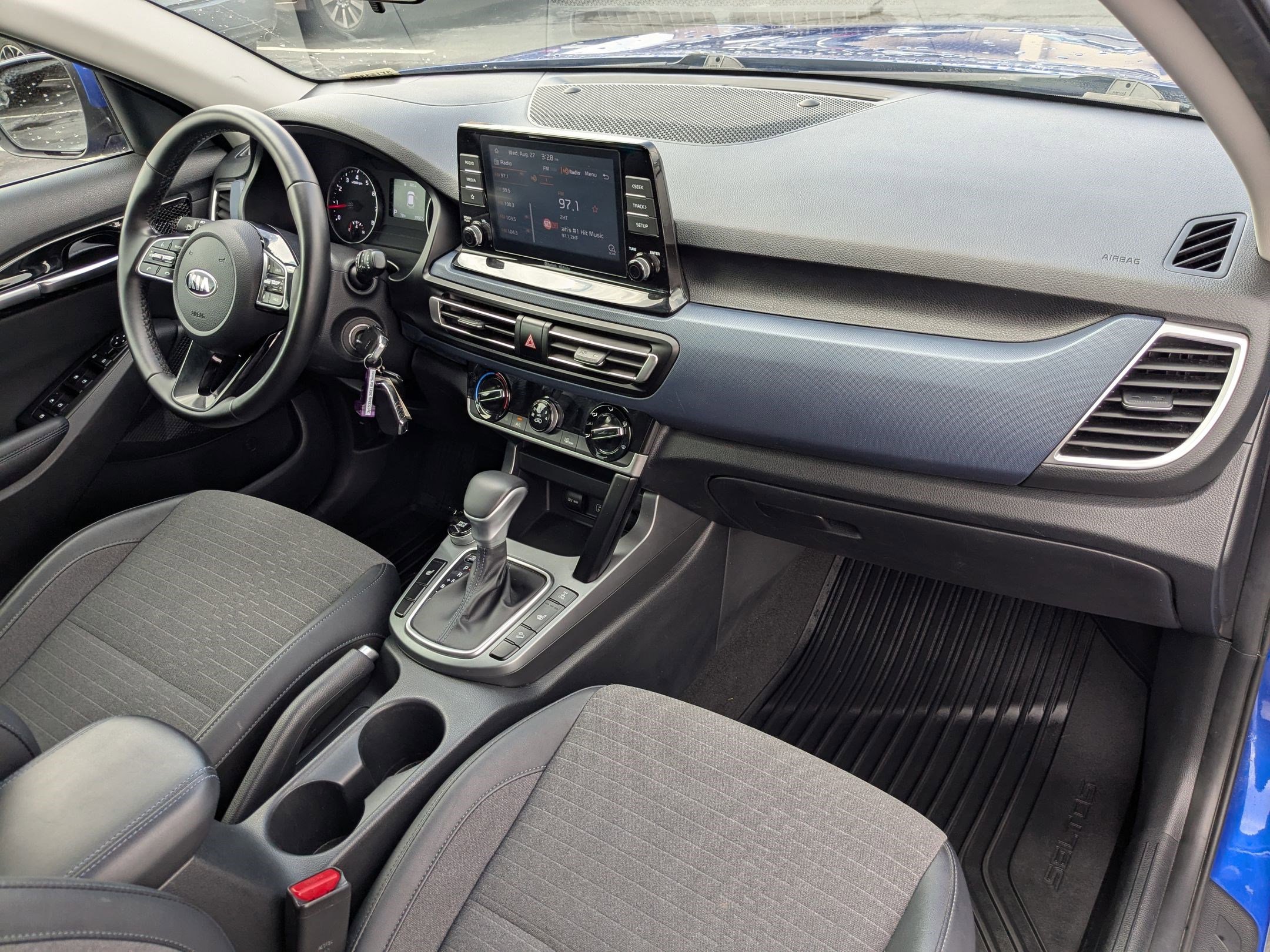 2021 Kia Seltos S photo 27