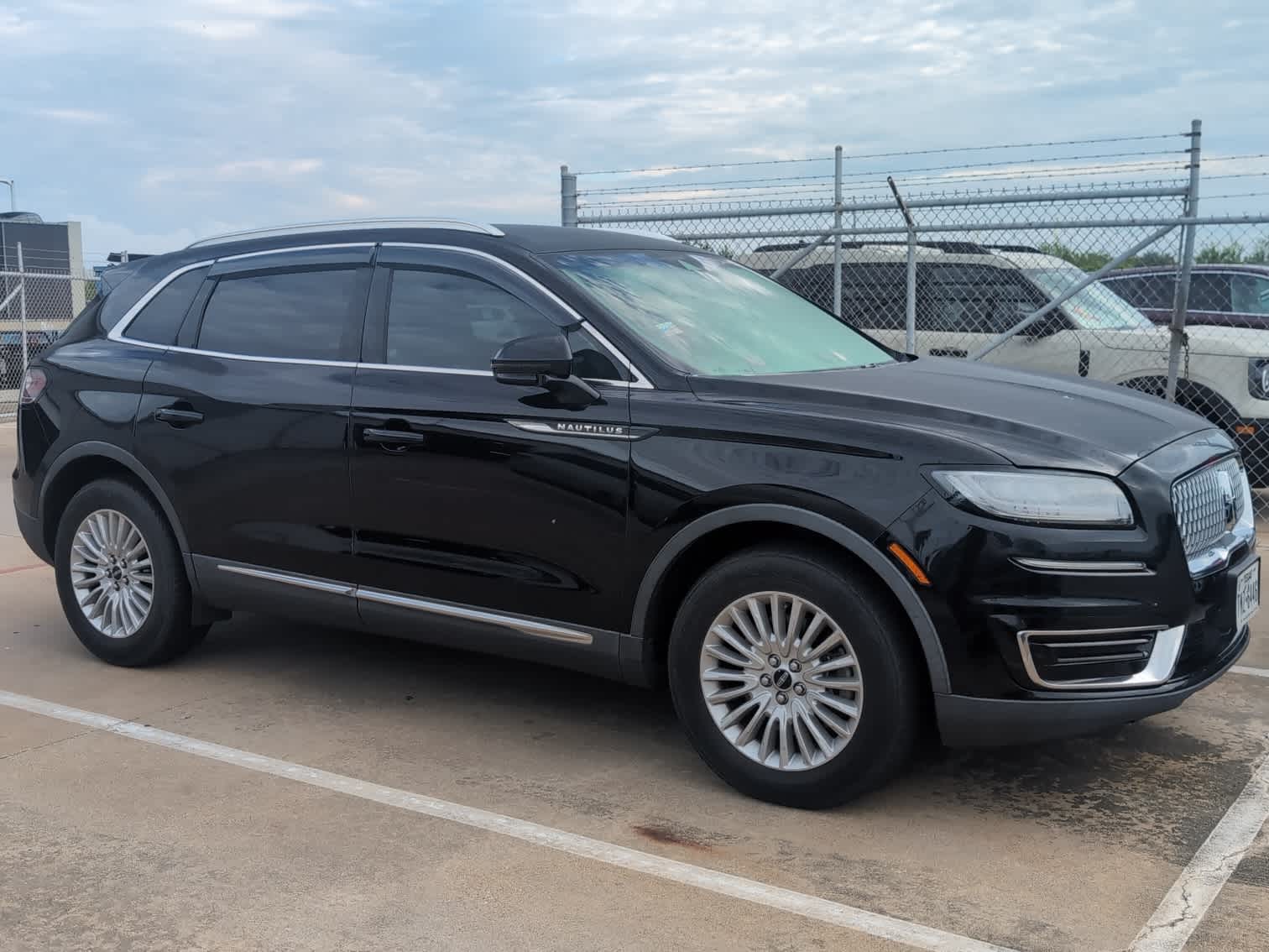 2020 Lincoln Nautilus Standard