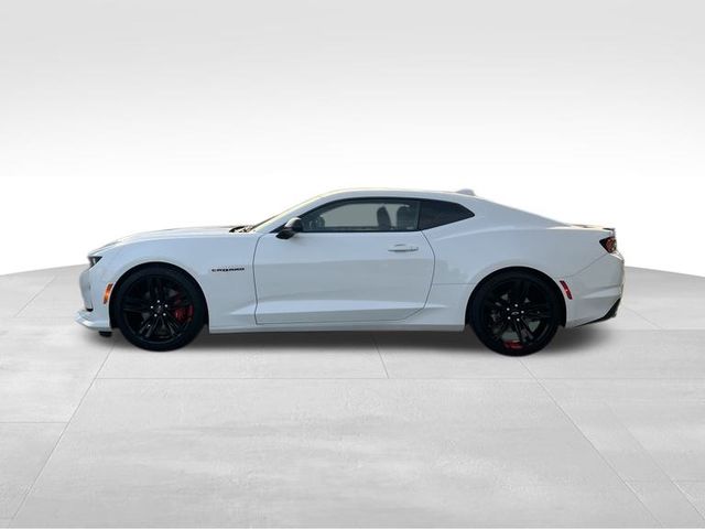 2021 Chevrolet Camaro 3LT photo 4