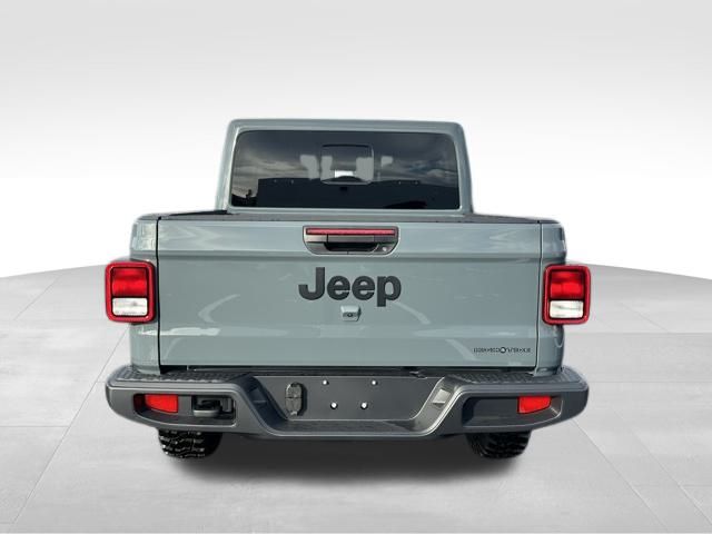2025 Jeep Gladiator Sport photo 4
