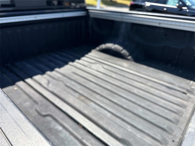 2021 Nissan Titan PRO-4X photo 12