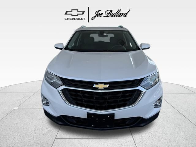 2019 Chevrolet Equinox LT photo 2