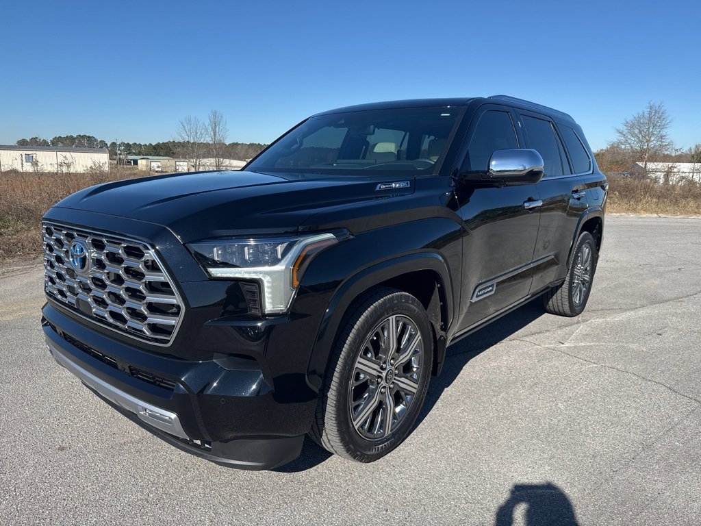 2023 Toyota Sequoia Capstone's photo