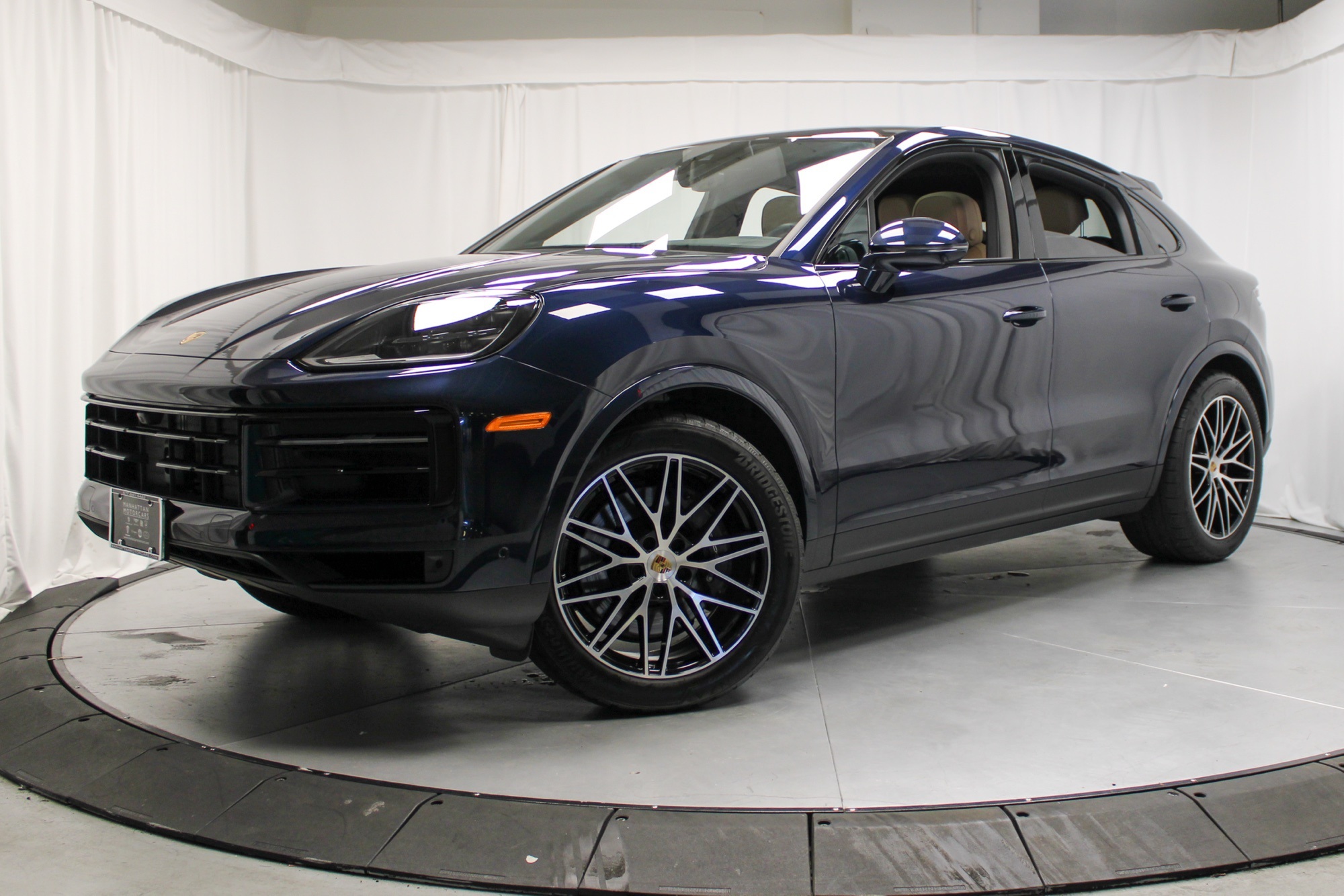 2025 Porsche Cayenne Coup Base's photo