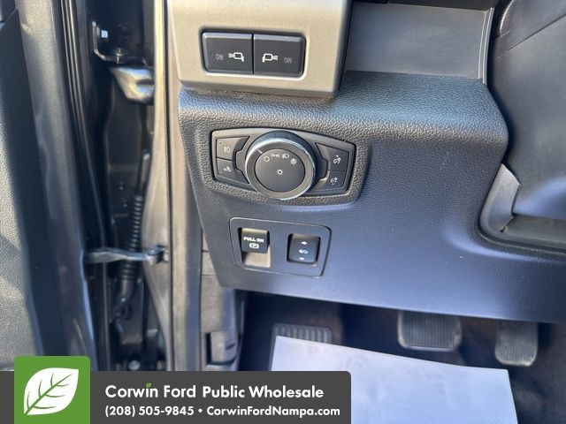 2020 Ford F-150 Lariat photo 14