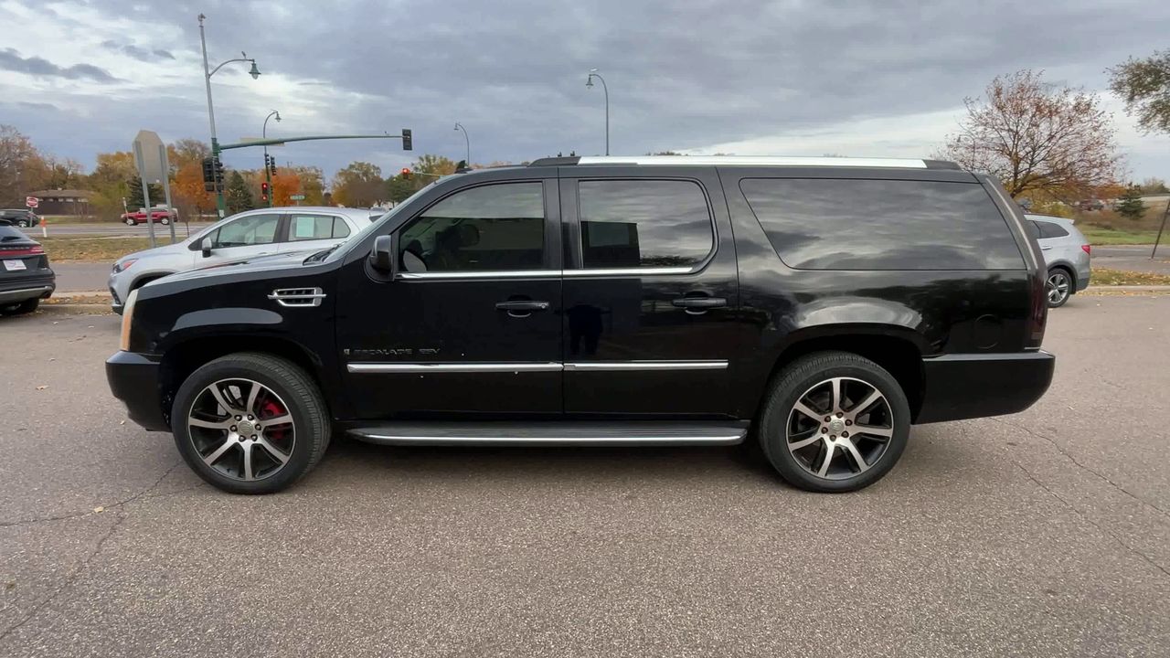 2009 Cadillac Escalade ESV Luxury photo 4