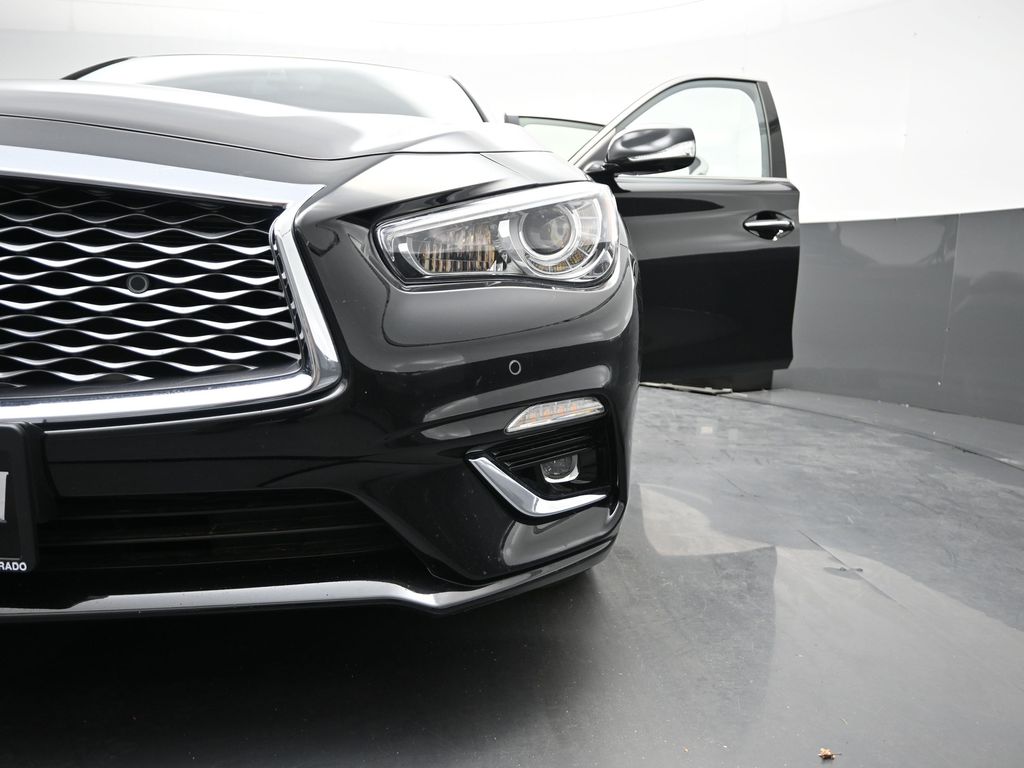 2024 Infiniti Q50 LUXE photo 9