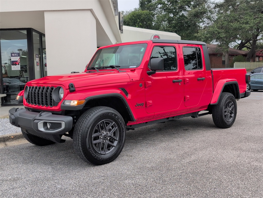 2024 Jeep Gladiator Sport photo 9