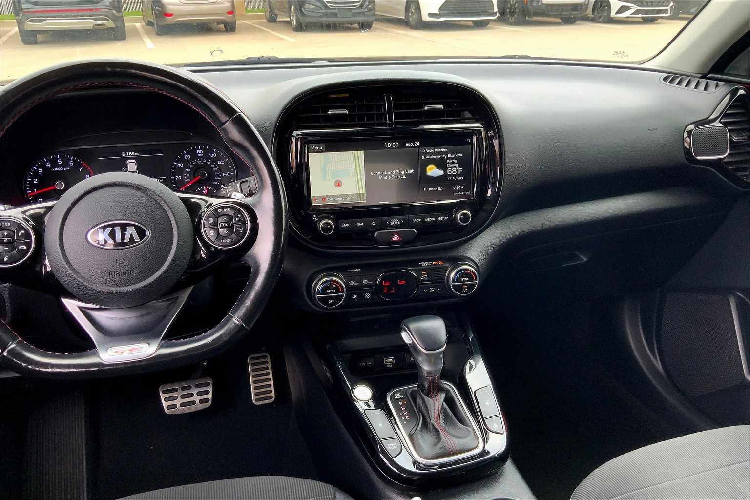 2020 Kia Soul GT-Line Turbo photo 6