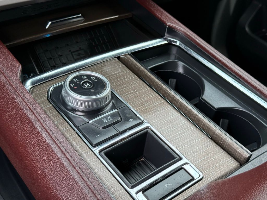 2023 Ford Expedition MAX Limited photo 13